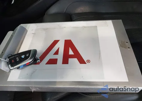 2018 BMW X5 xDrive35I z USA, uszkodzony, nr VIN 5UXKR0C59J0Y02682